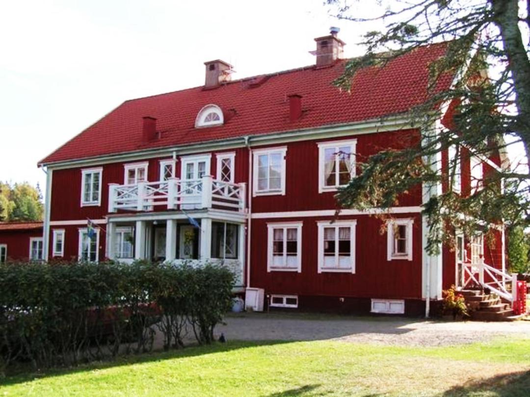 Hasslebogarden Vandrarhem Mariannelund Exterior foto